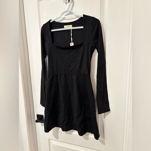 BNWT Womens Long Sleeve Mini Black Dress